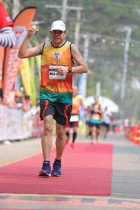 BIB: 420
                            <button type="button" onclick="openModal(8161684)" class="btn btn-primary btn-sm float-right btn-popup" data-toggle="modal" data-target=".modal-high-quality">
                        <i class="fas fa-shopping-cart"></i> Add to Cart
                    </button>
                                            <button type="button" onclick="isThisMe(8161684, true)" class="btn btn-success btn-sm float-right btn-popup btn-isme hidden" data-toggle="tooltip" data-placement="bottom" title="นี่คือรูปของคุณใช่ไหม คลิกที่นี่เพื่อเอาเข้าอัลบั้ม">
                        <i class="fas fa-plus"></i> Add to album
                    </button>
                    <button type="button" onclick="isThisMe(8161684, false)" class="btn btn-warning btn-sm float-right btn-popup btn-isnotme hidden">
                        <i class="fas fa-ban"></i> Remove from album
                    </button>